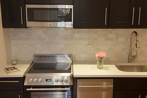 Rented by Blip LLC | media 30