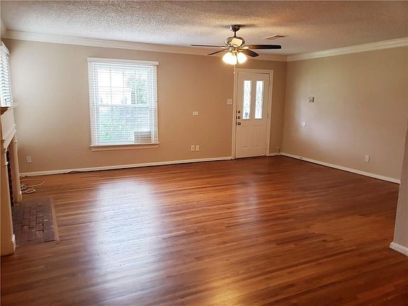 2nd image of 4926 Wenonah Dr