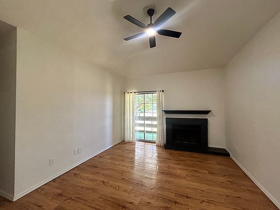 5th image of 5102 80th St APT 204