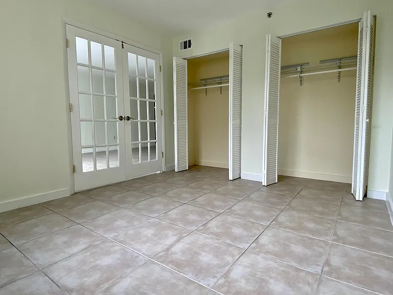 650 NE 64th St #G602 — Photo 25