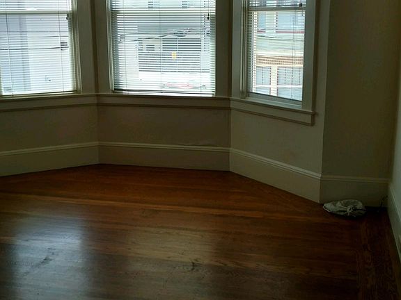 3rd image of 173 Julian Ave #3