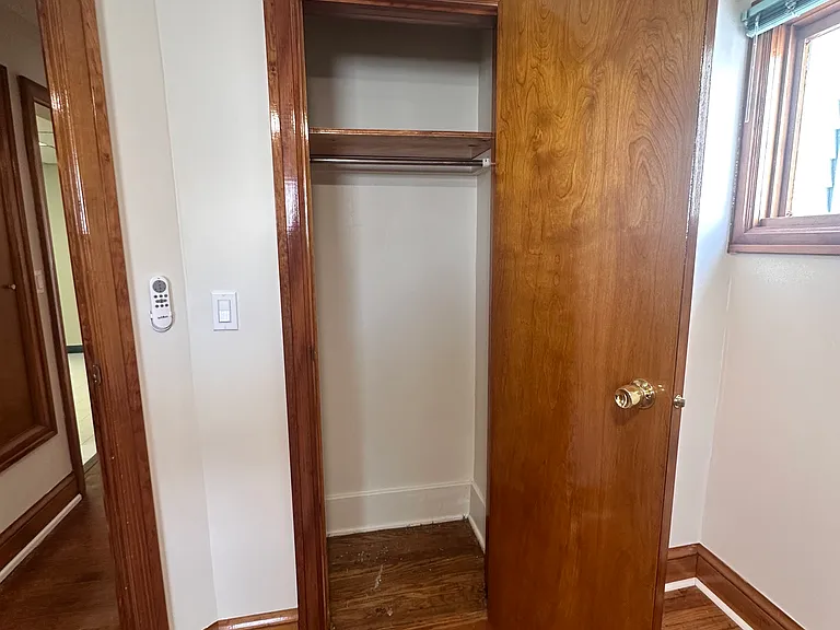 305 S Ogden St — Photo 18