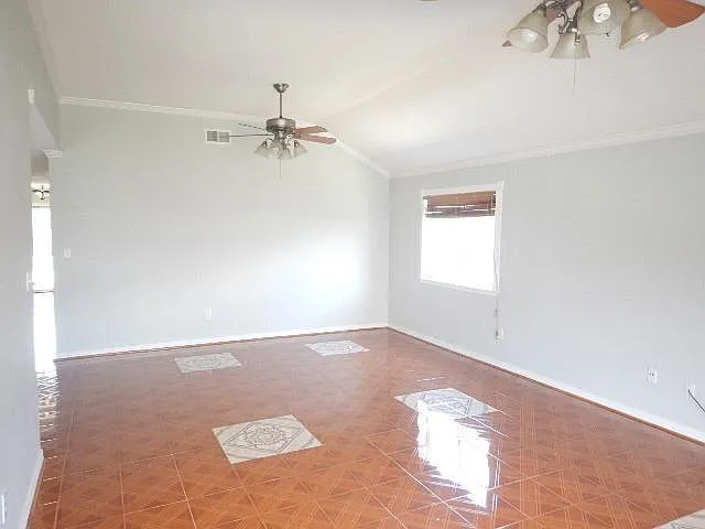 2227 S Village Green St — Photo 8