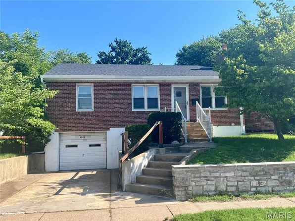 8903 Pine Ave, Saint Louis, MO 63144