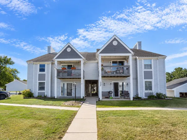 1086 Millpond Rd Unit H, Valparaiso, IN 46385