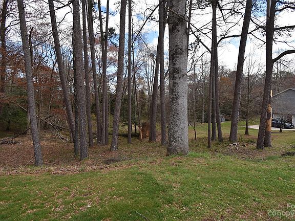 2nd image of 0 Brook Hollow Ln