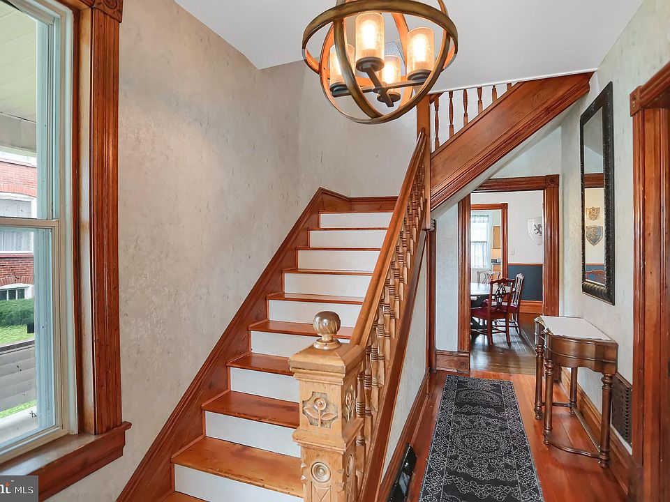 401 S 1st St, Bellwood, PA 16617 Zillow