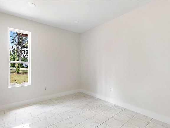 2nd image of 634 County Road 2342