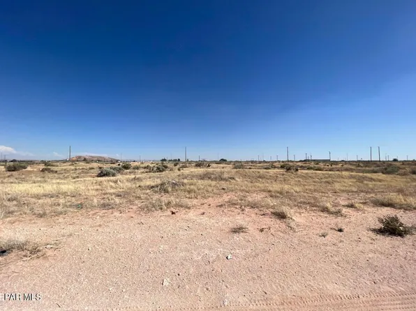 15325 Patsy Pl, El Paso, TX 79938