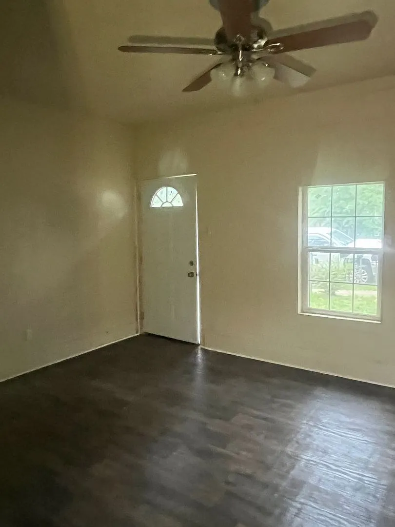 LPP - 428 S. Fredonia St. — Photo 1