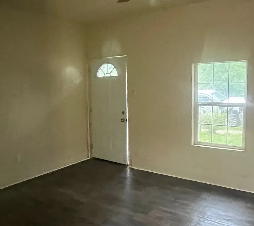 LPP - 428 S. Fredonia St.