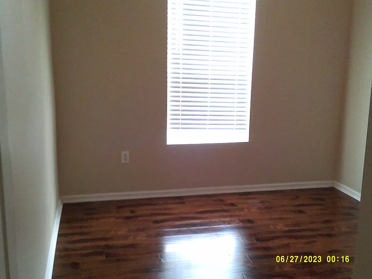 3047 Bright Eagle Dr — Photo 4