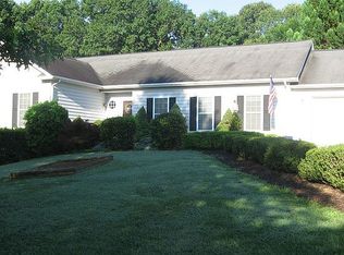 130 Mallard Cove Rd, Moneta, VA 24121