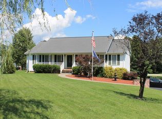 107 Red Horse Ln, Buchanan, VA 24066