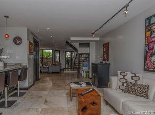 1112 SW 131 Place Cir N, Miami, FL 33184