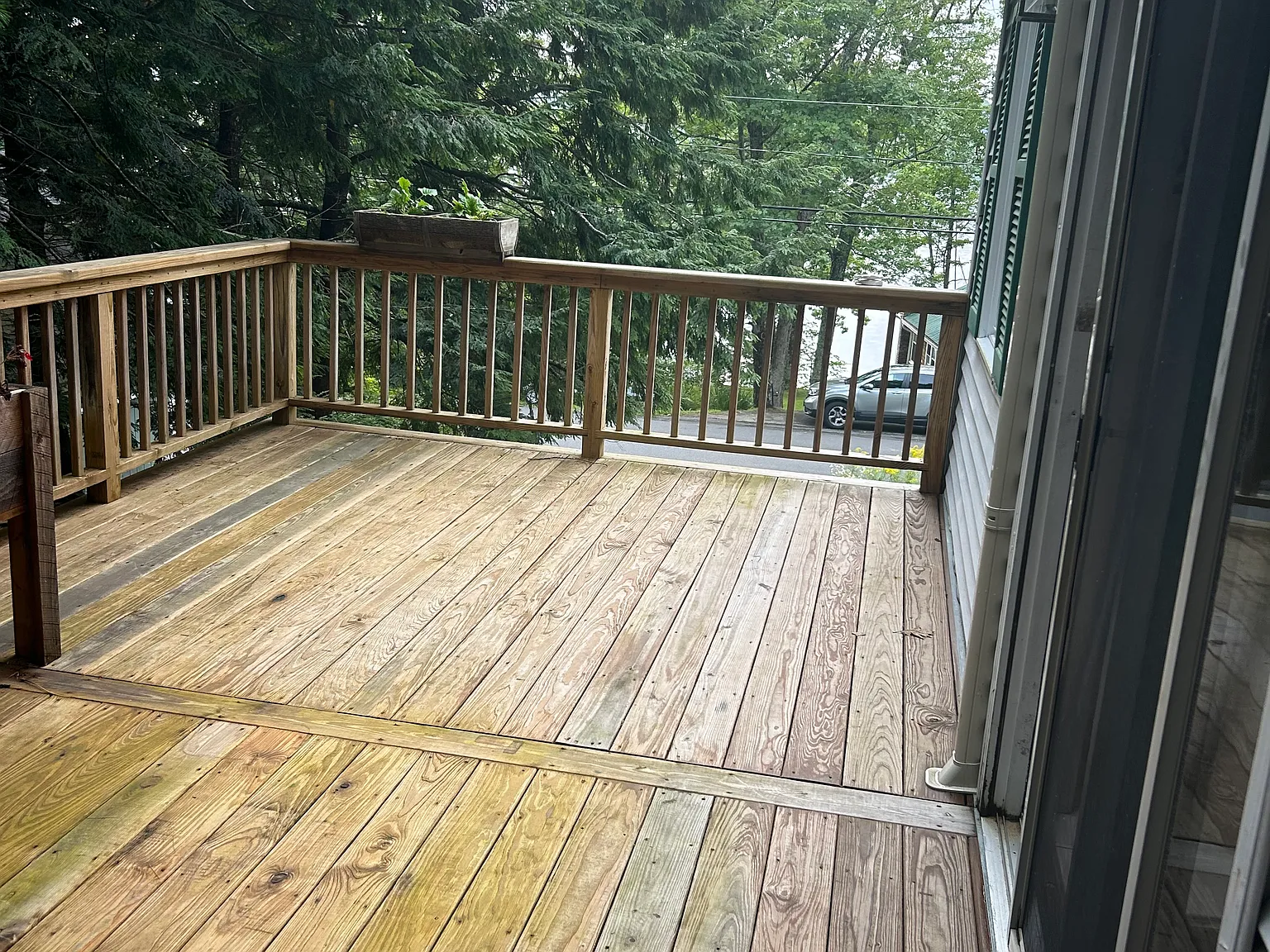 427 Memorial Dr — Photo 2
