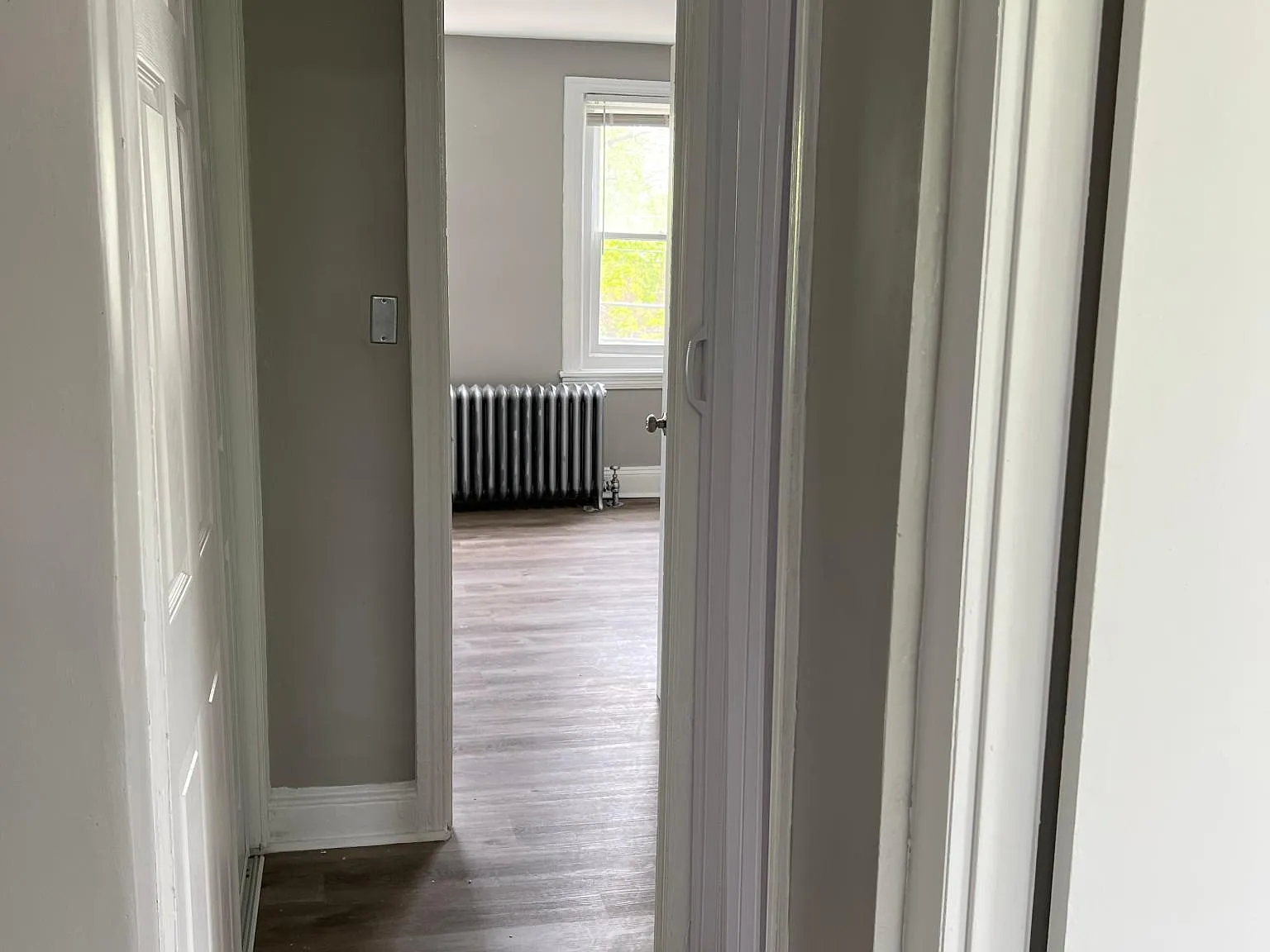 44 S Morton Ave — Photo 3