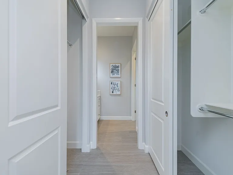 120 Meander — Photo 25