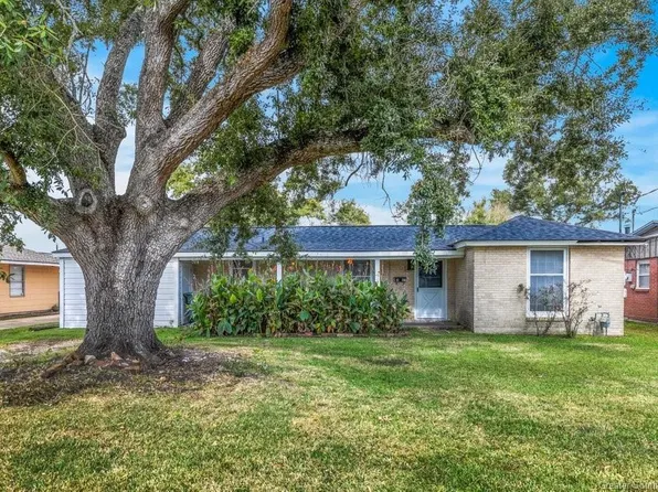 417 E Claude St, Lake Charles, LA 70605