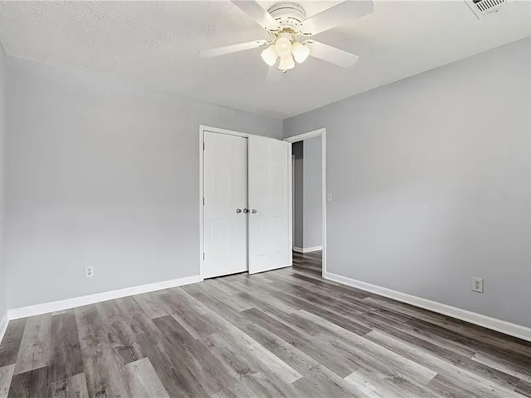 432 Charleston Ln #432 — Photo 13