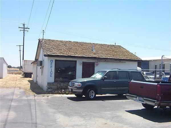 1st image of 945 E Lacey Blvd