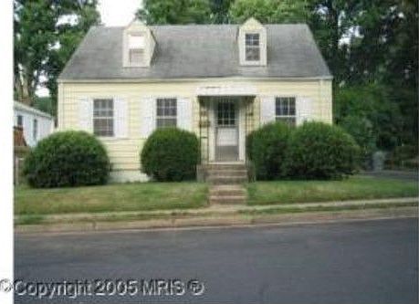 2nd image of 2846 Marshall St
