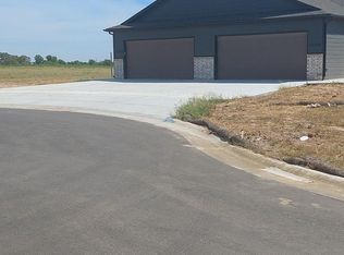 13526 W Haskell Ct, Wichita, KS 67235