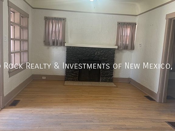 5th image of 2116 Coal Ave SE