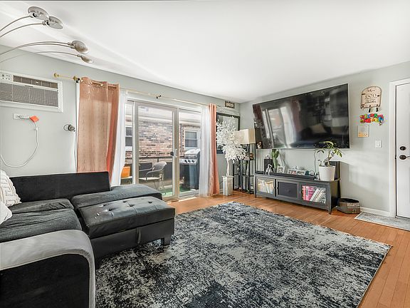 4th image of 7921 W Grand Ave APT 3C