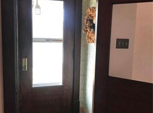 2456 Ontario Ave, Niagara Falls, NY 14305