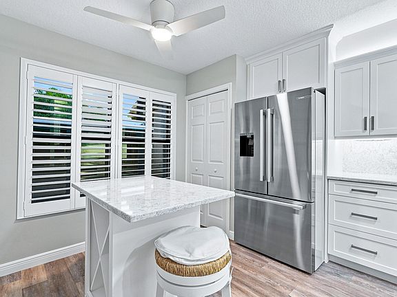 4th image of 3410 SE MARTINIQUE Trace #102
