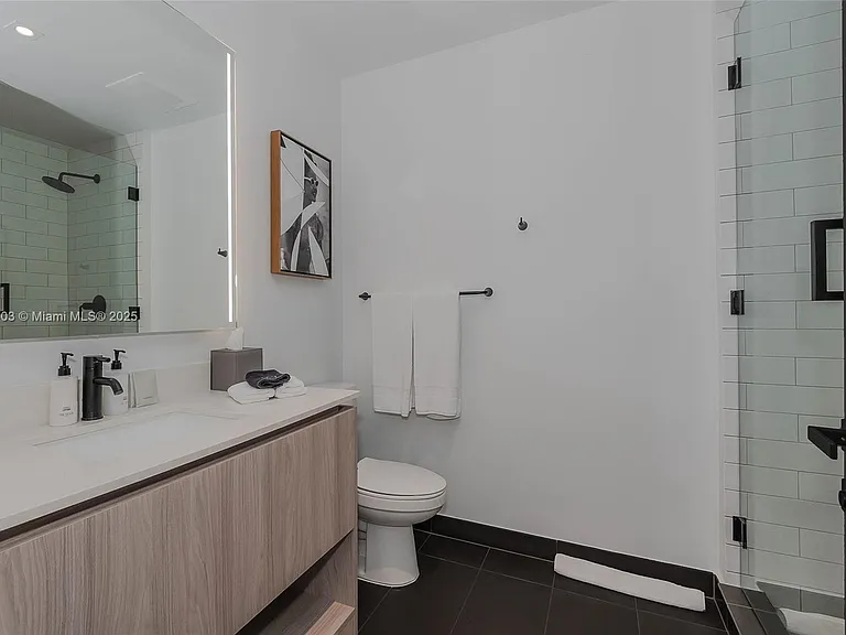 398 NE 5th St #2301 — Photo 24