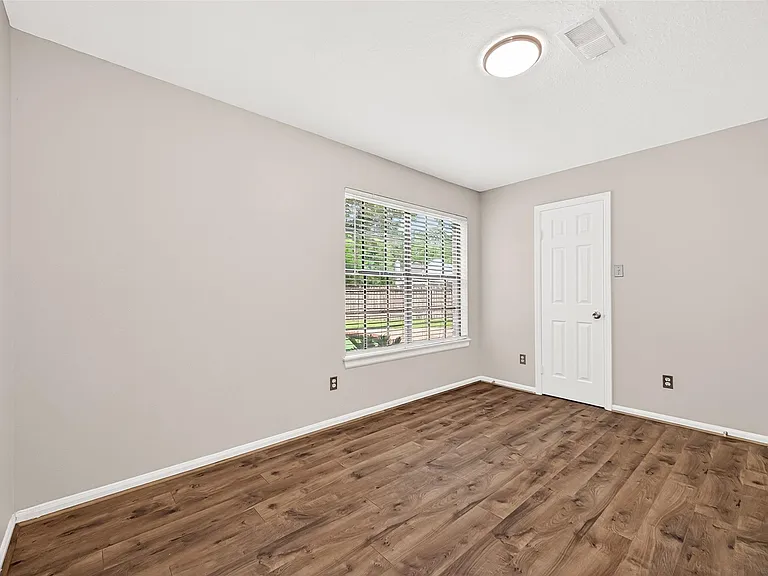 34 Green Slope Pl — Photo 43