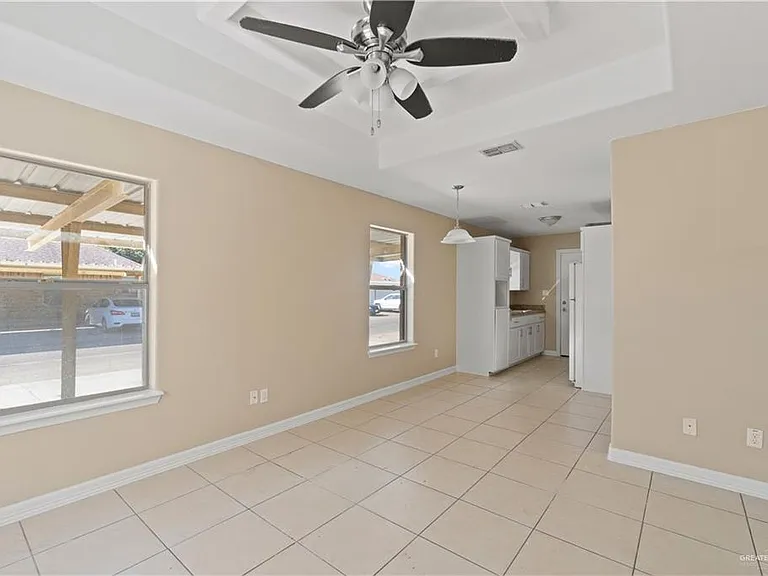 418 Lotto Ln — Photo 12