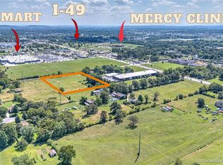 1134 Oak Grove Rd, Springdale, AR 72762