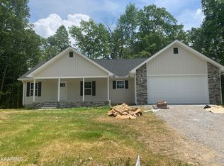 1003 S Ln, Grimsley, TN 38565