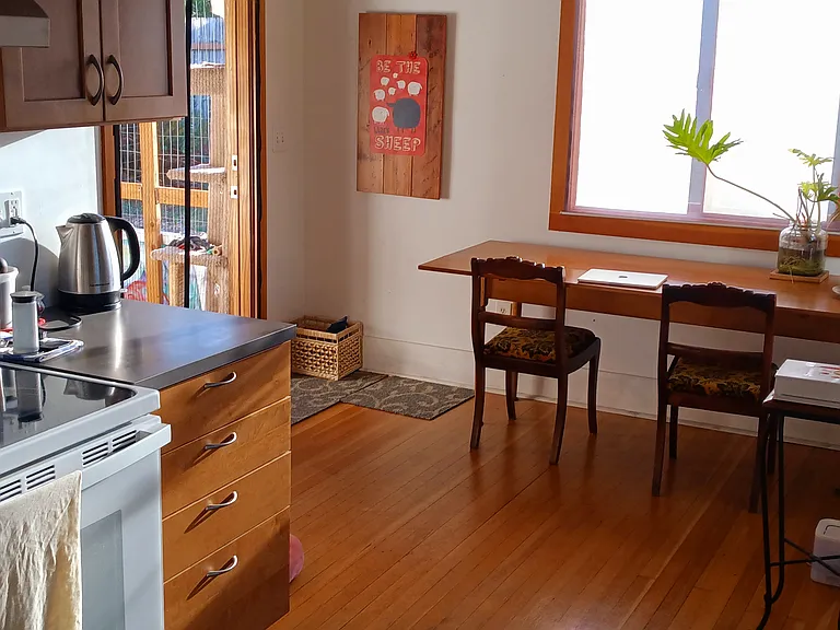 4549 NE 24th Ave — Photo 5