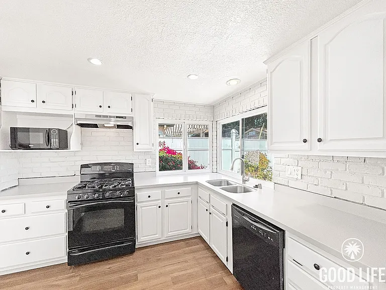 2807 Ledgetop Pl — Photo 10