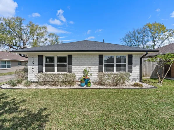 1902 De Milo Dr, Houston, TX 77018