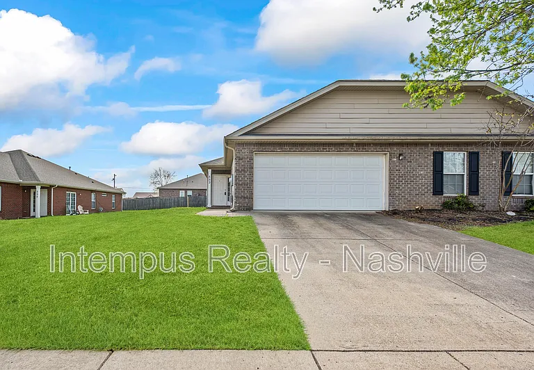 553 Rose Cottage Cir — Photo 22