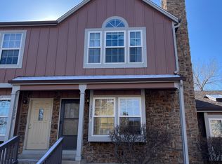 1229 S Flower Cir APT B, Lakewood, CO 80232