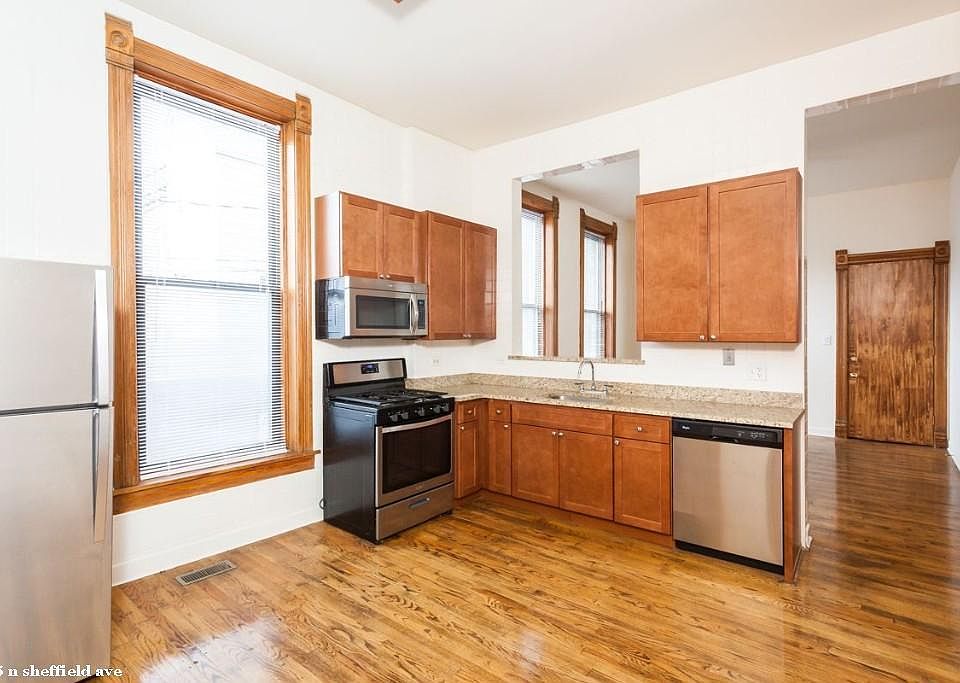 1st image of 2045 N Sheffield Ave #1625