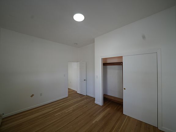 5th image of 25 Temple St #1L