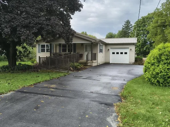 111 Benton St, Sycamore, OH 44882