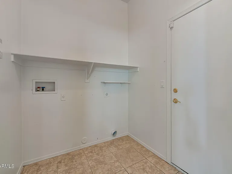 2607 E Anderson Dr — Photo 25