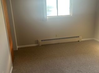430 W North St #2W, Bradley, IL 60915