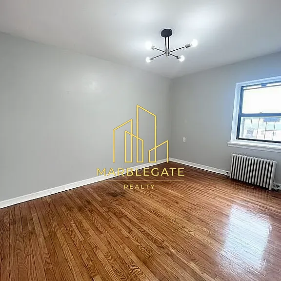 343-342 Schley St #B33 — Photo 2