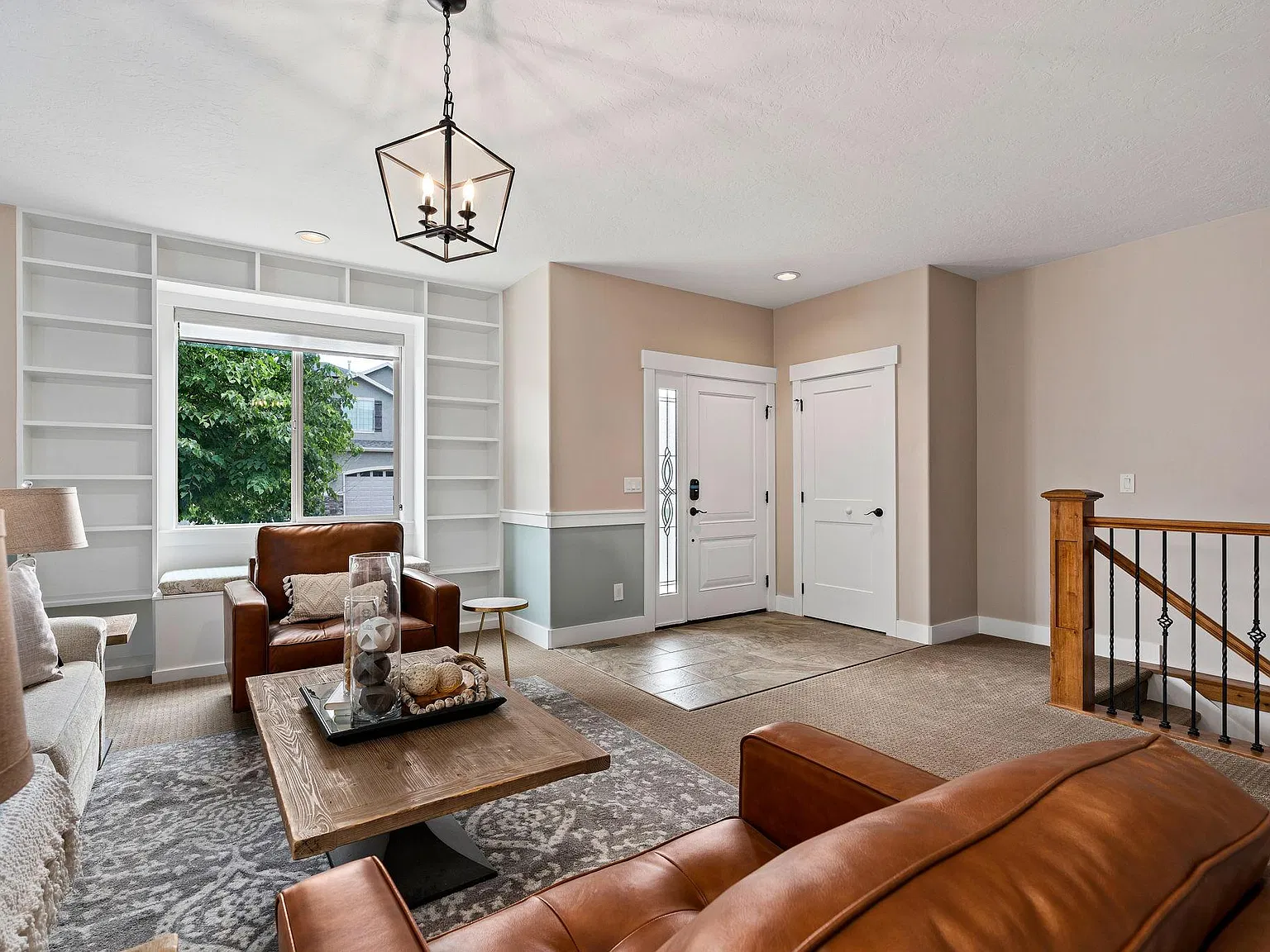 6 bed, 3631 sqft, $3,750 — Photo 4