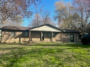58 Frances St, Russell Springs, KY 42642