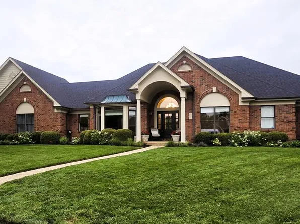 403 Thorntree Lake Ct, Eureka, MO 63025
